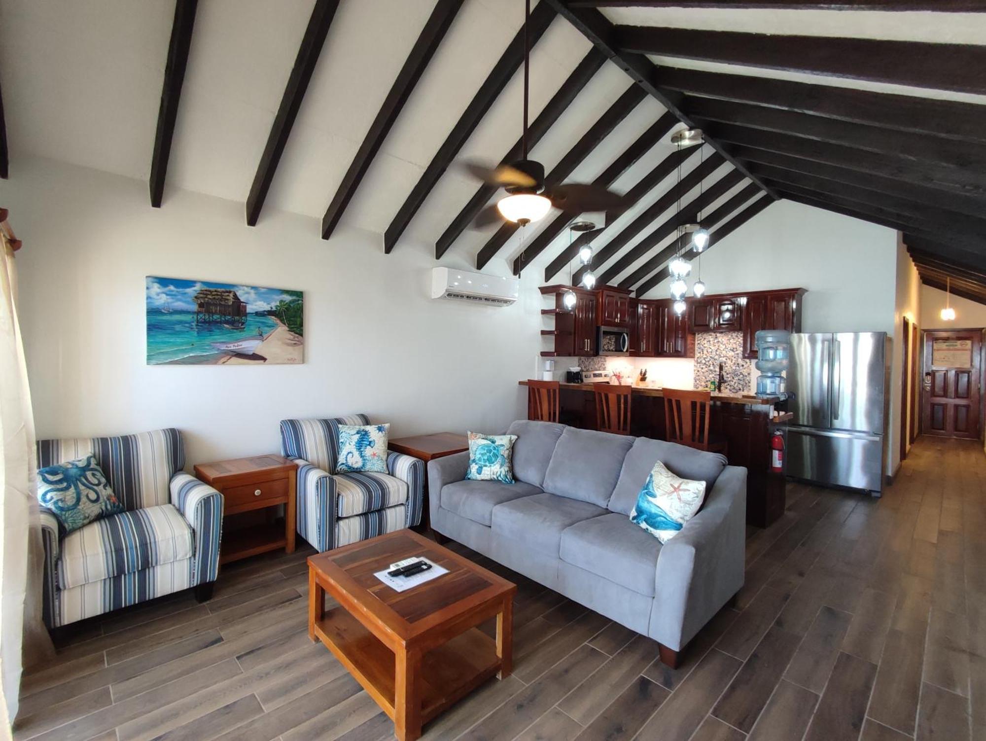 Tres Cocos Resort San Pedro  Room photo